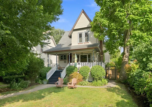 Photo 1 of Single family home for sale at 134 N Lombard Ave, Oak Park, IL 60302 | MLS# 12751803 | Listing updated on 2026-09-27