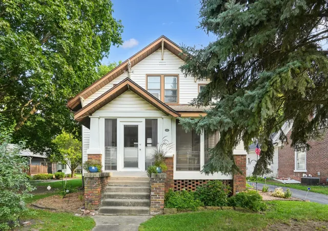 Photo 1 of Single family home for sale at 318 W 3rd Street, Prophetstown, IL 61277 | MLS# 12751845 | Listing updated on 2026-09-14