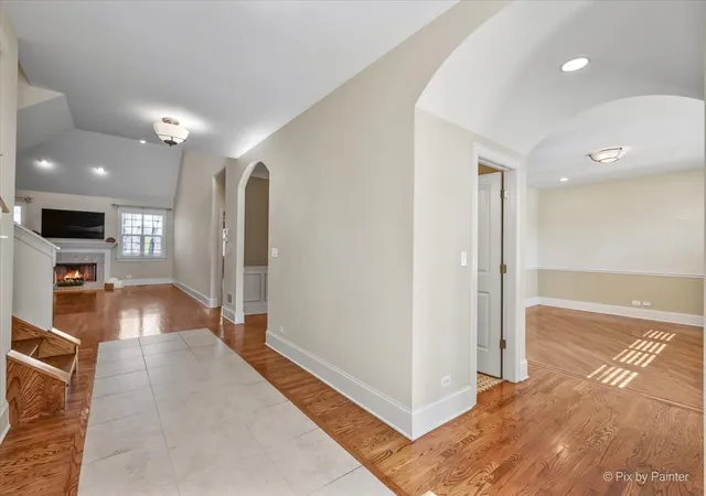 Photo 2 of Single family home for sale at 524 Tower Pl, Fox River Grove, IL 60021 | MLS# 12751883 | Listing updated on 2026-10-30