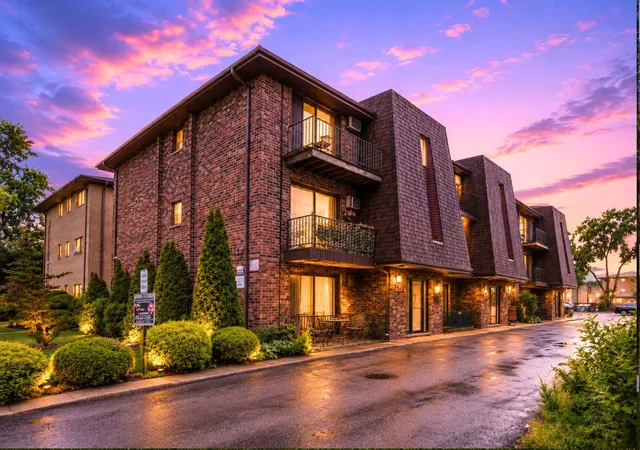 Condo for sale at 9812 Sayre Ave #3E, Chicago Ridge, IL 60415 | MLS# 12751899