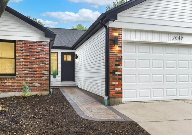 Photo 1 of Single family home for sale at 2049 Dorval Dr, Naperville, IL 60565 | MLS# 12751903 | Listing updated on 2026-09-23