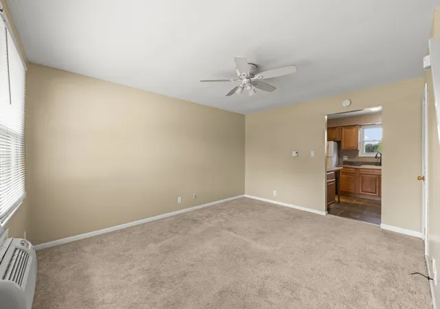 Photo 4 of House for sale at 105 Appletree Ct, Yorkville, IL 60560 | MLS# 12751907 | Listing updated on 2026-09-13