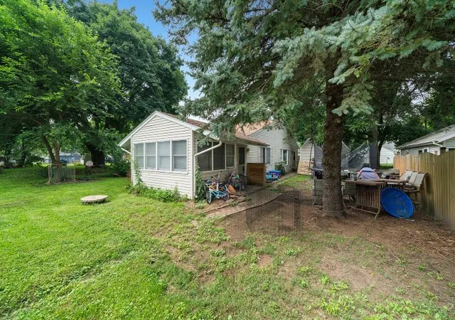 Photo 39 of Sale Pending at 225 E 4th Street, Byron, IL 61010 | MLS# 12751952 | Listing updated on 2026-09-06