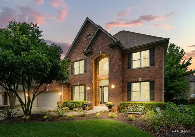 Photo 4 of Single family home for sale at 3819 Junebreeze Ln, Naperville, IL 60564 | MLS# 12751956 | Listing updated on 2026-09-21