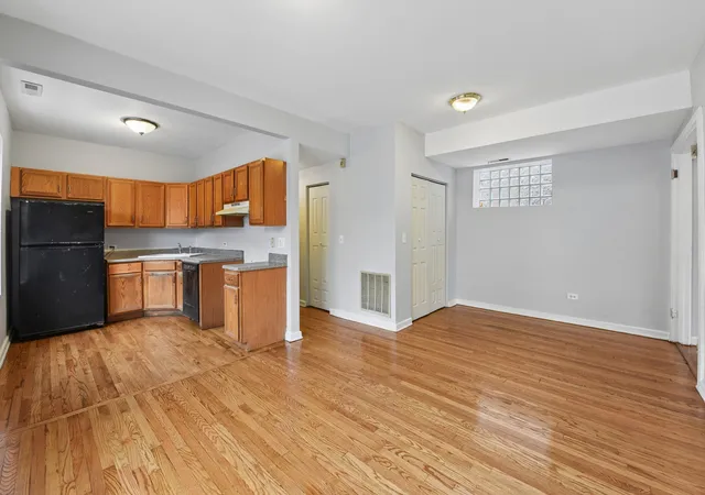 Photo 3 of Townhouse for sale at 801 S Independence Blvd #1, Chicago, IL 60624 | MLS# 12751967 | Listing updated on 2026-09-14