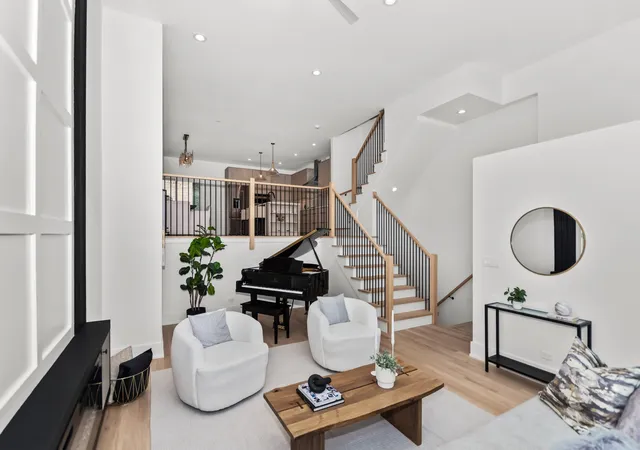 Photo 3 of Single family home for sale at 710 E 41 Street, Chicago, IL 60653 | MLS# 12751986 | Listing updated on 2026-09-12