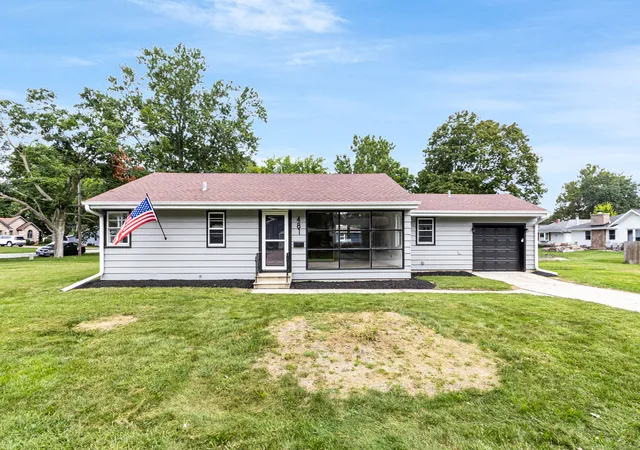 Photo 1 of Single family home for sale at 481 W 5th Street, Sandwich, IL 60548 | MLS# 12752018 | Listing updated on 2026-09-14