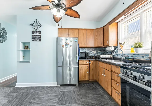Listing Photo 5 - Condo for sale in building located at 5342 N California Ave, Chicago, IL 60625 - Unit #2N