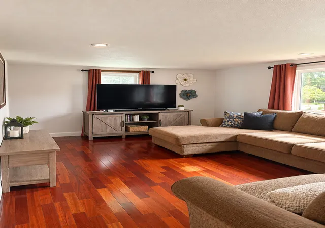 Photo 2 of Sale Pending at 7013 Elkhorn St, Machesney Park, IL 61115 | MLS# 12752046 | Listing updated on 2026-09-08