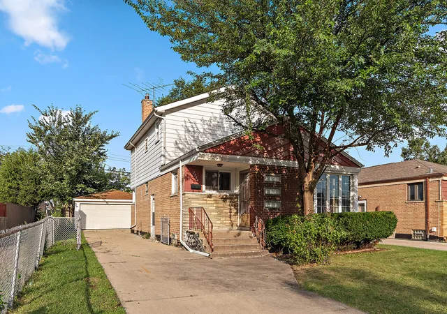 Photo 1 of Single family home for sale at 7734 S Keeler Ave, Chicago, IL 60652 | MLS# 12752053 | Listing updated on 2026-09-24