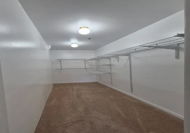 Listing Photo 2 - Condo for sale in building located at 21W581 N Ave, Lombard, IL 60148 - Unit #26