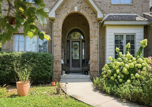 Photo 3 of Single family home for sale at 12327 S 71st Court, Palos Heights, IL 60463 | MLS# 12752112 | Listing updated on 2026-09-25