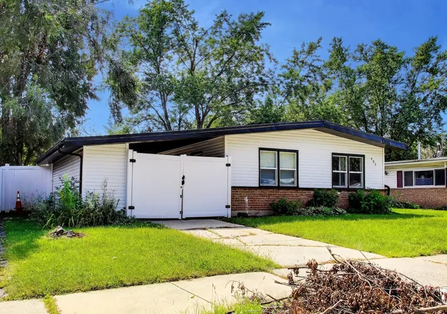 Photo 2 of Single family home for sale at 483 Talala St, Park Forest, IL 60466 | MLS# 12752127 | Listing updated on 2026-09-28