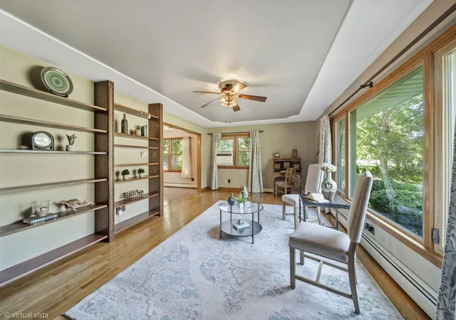 Photo 4 of Single family home for sale at 804 Mchugh Rd, Yorkville, IL 60560 | MLS# 12752132 | Listing updated on 2026-09-15