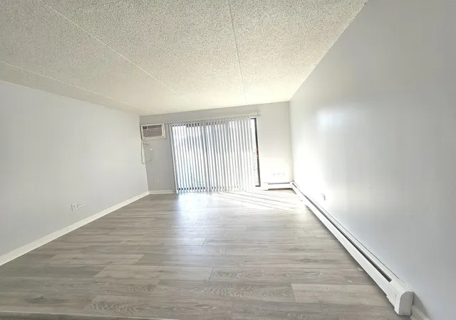 Photo 3 of Condo for sale at 7305 Tiffany Dr #2D, Orland Park, IL 60462 | MLS# 12752172 | Listing updated on 2026-09-23
