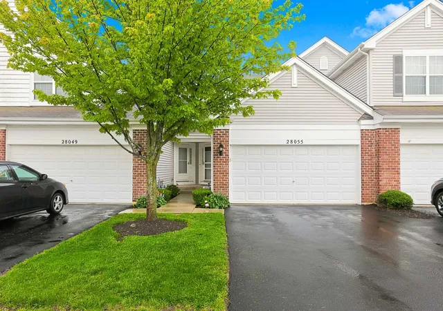 Photo 1 of Condo for sale at 28055 W Niagara St #28055, Lakemoor, IL 60051 | MLS# 12752186 | Listing updated on 2026-09-14