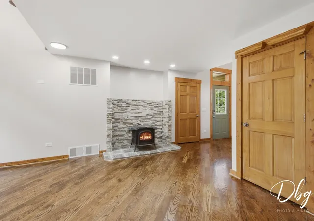 Photo 4 of Single family home for sale at 26227 W Forest Ct, Antioch, IL 60002 | MLS# 12752239 | Listing updated on 2026-09-22