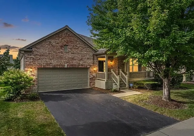 Photo 2 of Single family home for sale at 2173 Sandpiper Way, Elgin, IL 60124 | MLS# 12752247 | Listing updated on 2026-10-04