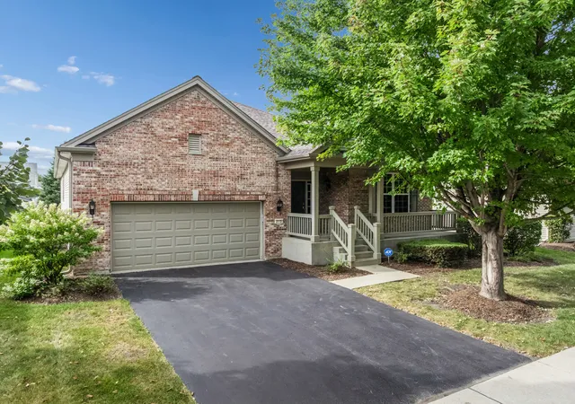 Photo 2 of Single family home for sale at 2173 Sandpiper Way, Elgin, IL 60124 | MLS# 12752247 | Listing updated on 2026-09-16