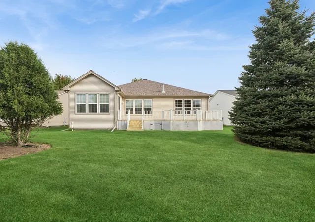 Photo 4 of Single family home for sale at 2173 Sandpiper Way, Elgin, IL 60124 | MLS# 12752247 | Listing updated on 2026-09-16