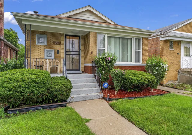 Photo 2 of Single family home for sale at 14503 S School St, Riverdale, IL 60827 | MLS# 12752269 | Listing updated on 2026-09-07
