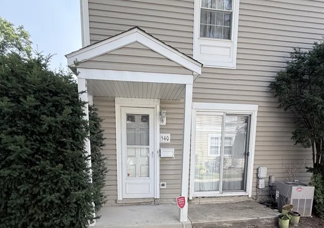 Photo 2 of Condo for sale at 540 Wynn Ct #540, Wheeling, IL 60090 | MLS# 12752284 | Listing updated on 2026-09-25