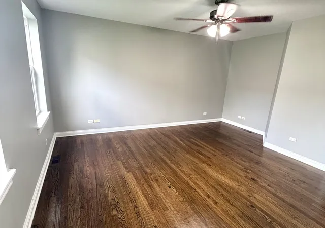 Listing Photo 5 - Condo for sale in building located at 5017 S Prairie Ave, Chicago, IL 60615 - Unit #1N