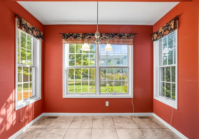 Photo 4 of Single family home for sale at 2602 Willoughby Rd, Champaign, IL 61822 | MLS# 12752312 | Listing updated on 2026-10-20