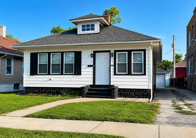 Photo 1 of Single family home for sale at 507 Grant Ave, Joliet, IL 60433 | MLS# 12752313 | Listing updated on 2026-09-20
