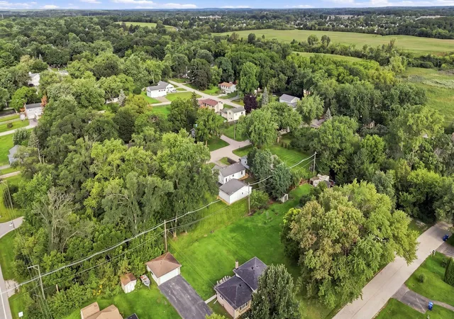 Photo 3 of Sale Pending at 36891 N Carol Ln, Lake Villa, IL 60046 | MLS# 12752327 | Listing updated on 2026-10-27