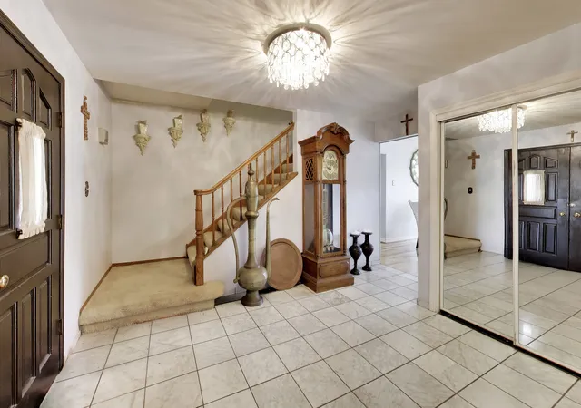 Photo 3 of Single family home for sale at 18237 De Jong Ln, Lansing, IL 60438 | MLS# 12752339 | Listing updated on 2026-10-29