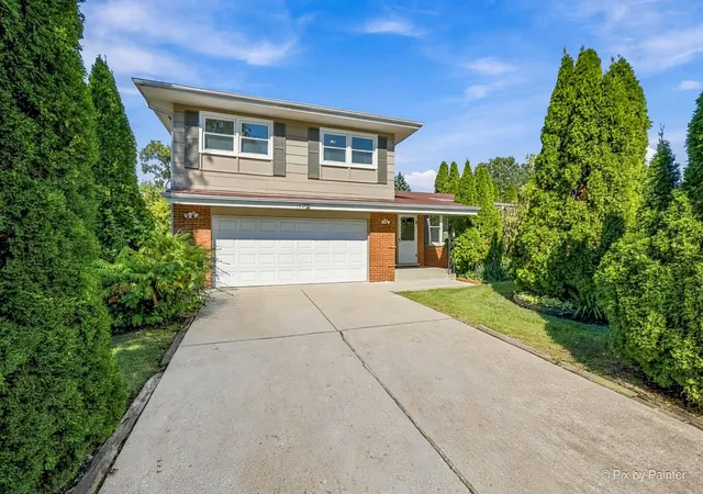 Single family home for sale at 1512 190th Street, Homewood, IL 60430 | MLS# 12752341