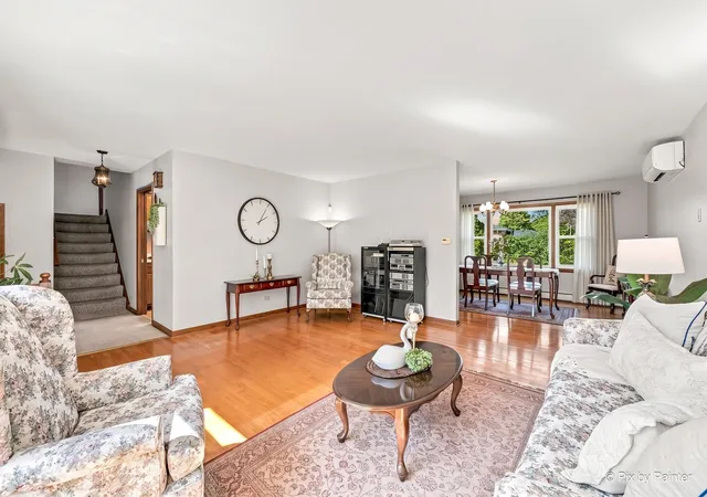 Photo 4 of Single family home for sale at 1512 190th Street, Homewood, IL 60430 | MLS# 12752341 | Listing updated on 2026-10-07