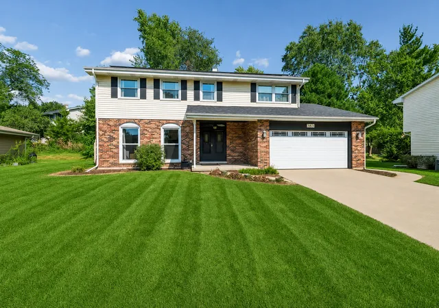 Photo 1 of Single family home for sale at 5s671 Buttonwood Ct, Naperville, IL 60540 | MLS# 12752342 | Listing updated on 2026-09-16