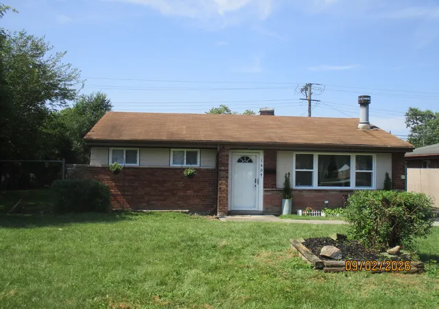 Photo 1 of Single family home for sale at 1404 Burnham Ave, Calumet City, IL 60409 | MLS# 12752344 | Listing updated on 2026-09-23