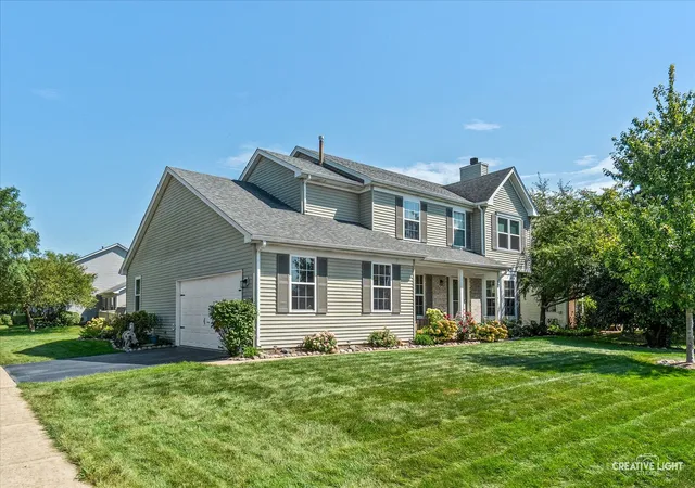 Photo 1 of Single family home for sale at 52 Blackberry Trl, Aurora, IL 60506 | MLS# 12752346 | Listing updated on 2026-09-15
