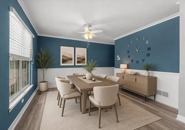 Photo 3 of Single family home for sale at 52 Blackberry Trl, Aurora, IL 60506 | MLS# 12752346 | Listing updated on 2026-09-15