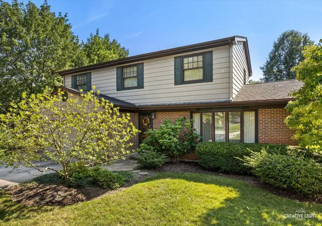 Photo 3 of Single family home for sale at 534 Ryan Ct, West Dundee, IL 60118 | MLS# 12752361 | Listing updated on 2026-09-28