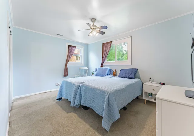 Photo 3 of Single family home for sale at 1115 S 3rd Avenue, Des Plaines, IL 60016 | MLS# 12752368 | Listing updated on 2026-10-05