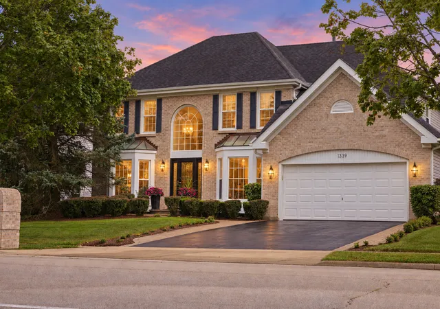 Photo 1 of Single family home for sale at 1339 Beckett Ln, Schaumburg, IL 60173 | MLS# 12752372 | Listing updated on 2026-09-22