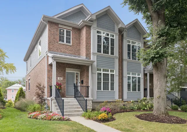 Townhouse for sale at 817 N Center St, Naperville, IL 60563 | MLS# 12752377
