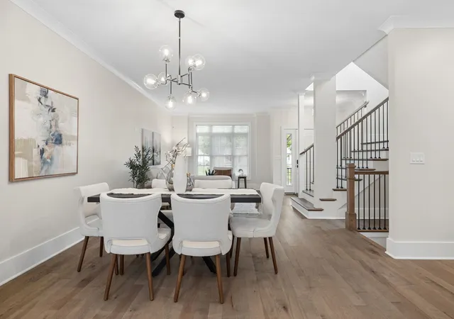 Photo 4 of Townhouse for sale at 817 N Center St, Naperville, IL 60563 | MLS# 12752377 | Listing updated on 2026-09-23
