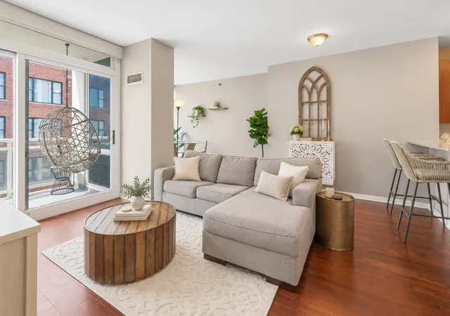 Photo 2 of Condo for sale at 757 N Orleans St #610, Chicago, IL 60654 | MLS# 12752420 | Listing updated on 2026-09-14