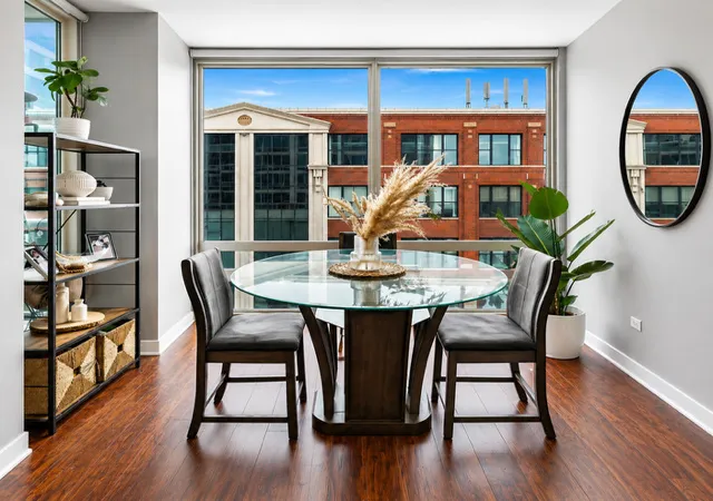 Photo 4 of Condo for sale at 757 N Orleans St #610, Chicago, IL 60654 | MLS# 12752420 | Listing updated on 2026-09-15