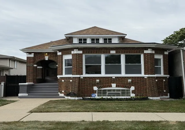 Photo 2 of Single family home for sale at 9438 S Wabash Ave, Chicago, IL 60619 | MLS# 12752435 | Listing updated on 2026-09-22