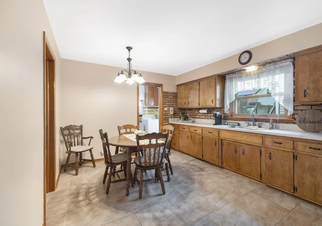 Photo 3 of Single family home for sale at 4242 Fishermans Ter, Lyons, IL 60534 | MLS# 12752450 | Listing updated on 2026-09-17