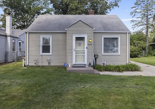 Photo 1 of Sale Pending at 2223 Van Wie Ave, Rockford, IL 61103 | MLS# 12752514 | Listing updated on 2026-09-22