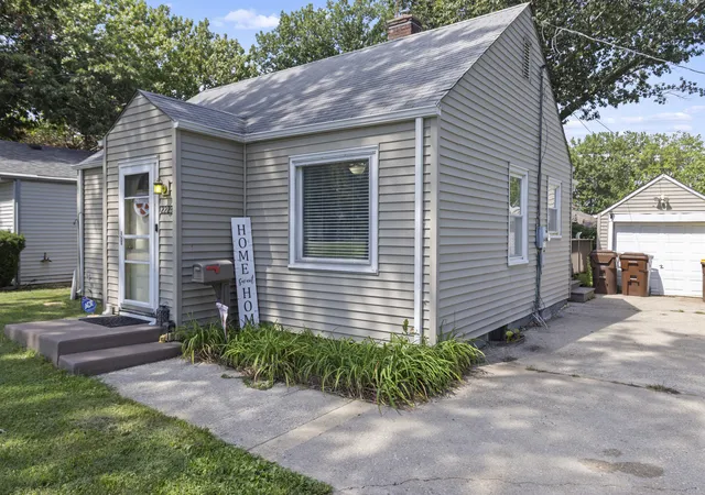 Photo 2 of Single family home for sale at 2223 Van Wie Ave, Rockford, IL 61103 | MLS# 12752514 | Listing updated on 2026-09-13