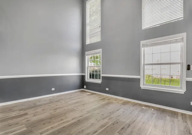 Photo 3 of Condo for sale at 105 Parkview Dr, Wauconda, IL 60084 | MLS# 12752525 | Listing updated on 2026-09-27