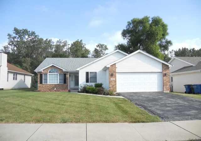 Single family home for sale at 251 Hillcrest Ln, Steger, IL 60475 | MLS# 12752553